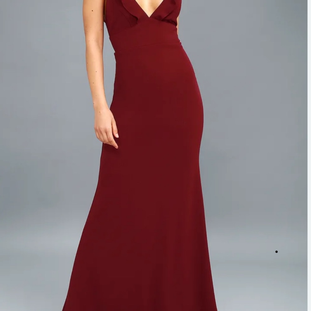 Lulu’s Burgundy Evening Dress size M